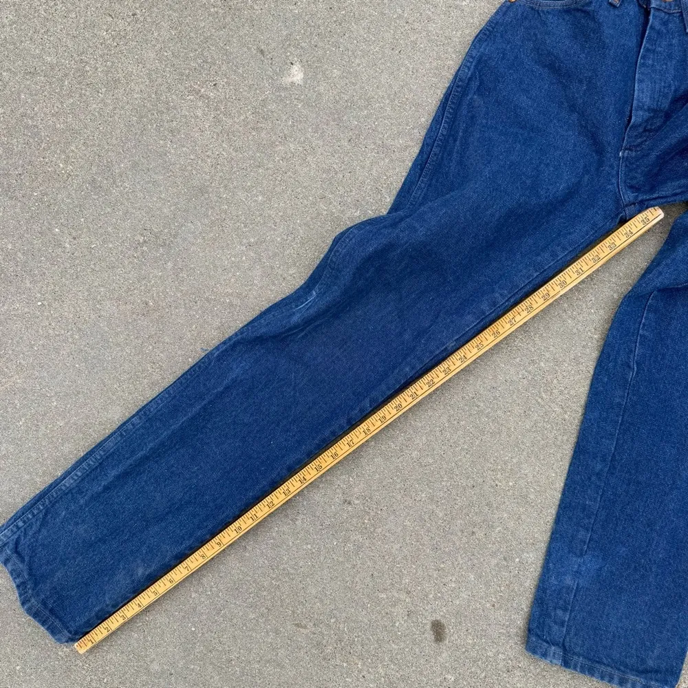 Y2K Wrangler 12MWZG Classic Fit Long Rise Cowgirl Cut Tapered Leg Jeans 3/4x34 - Image 9