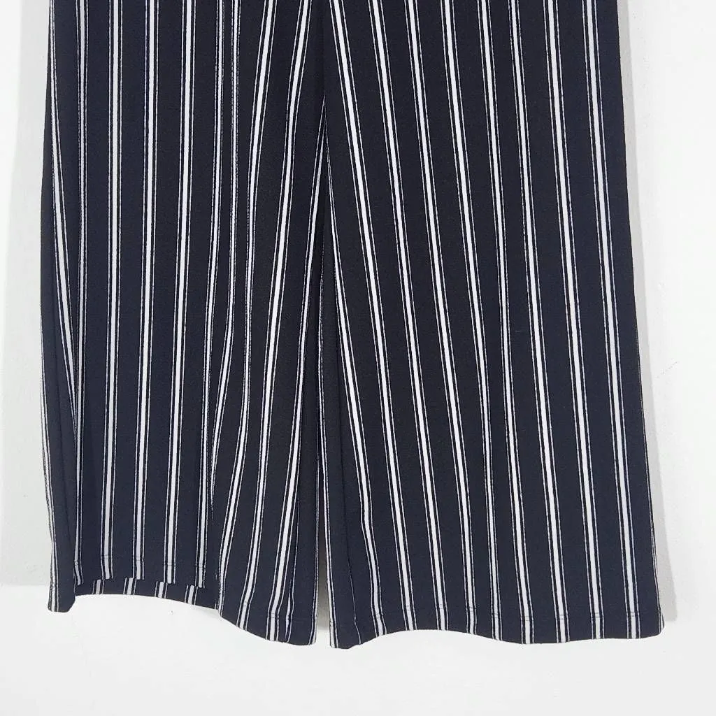 Hot Kiss Black and White Stripe Cropped Wide Leg Pants NWT Size Medium - Image 3