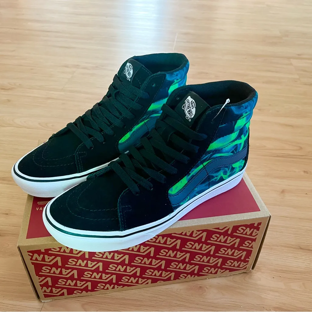 Vans Comfycush Sk8 After Dark Black/Green Women 9.0 US - Image 3
