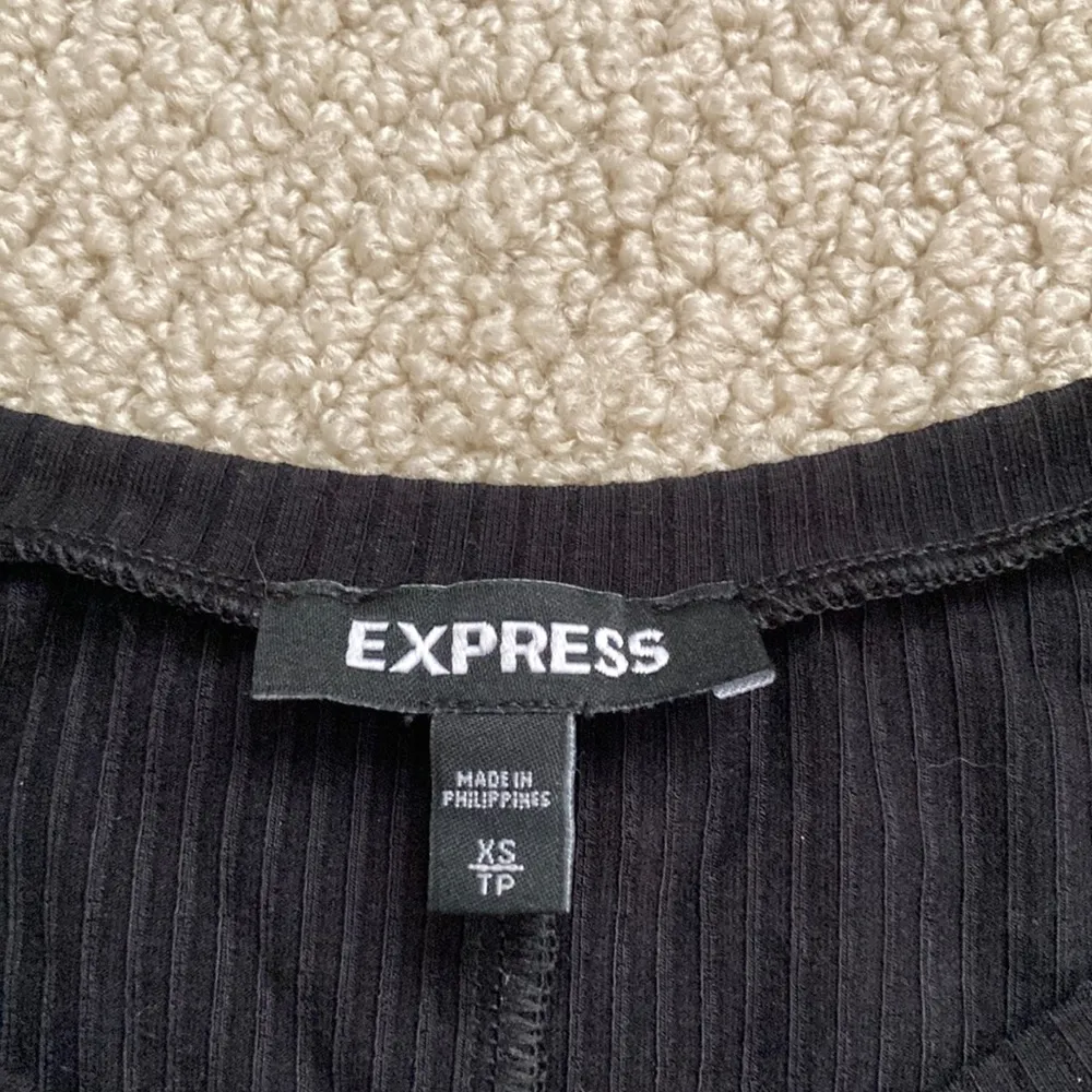 Express Ribbed Black Wrap Tie Top Blouse Short Sleeve Shirt Work Attire Size XS - Image 2