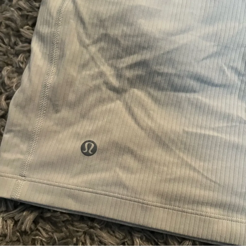 lululemon one shoulder asymmetrical tank size 8 bone - Image 4