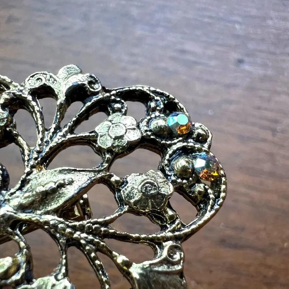 Pearl and Rhinestone Floral Brooch Pin Gold Tone - Image 6