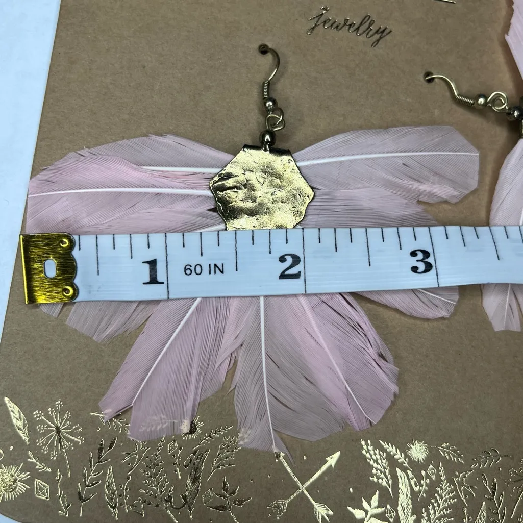 Shiraleah  CHICAGO Chantae Pink Feather Earrings Boho Dangle Hoops NWT - Image 6