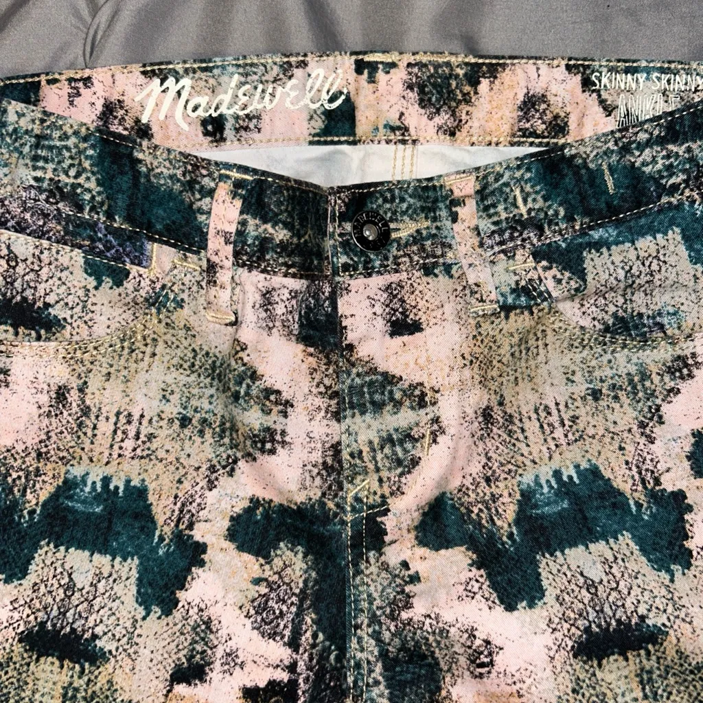 Madewell Skinny Skinny Ankle Snakeskin Print Pants size 25 - Image 2