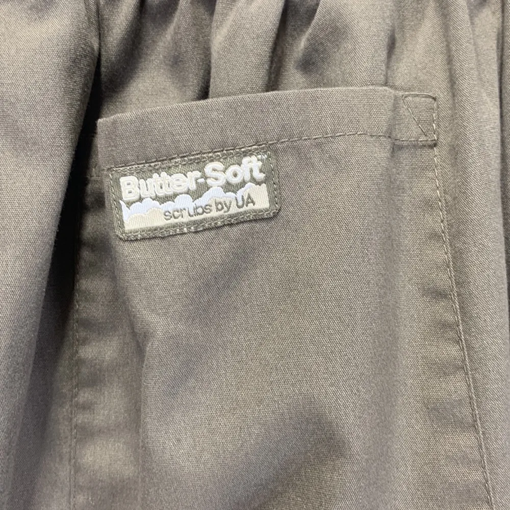 UA Scrubs Butter Soft Taupe Slightly Flared Scrub Pants Size Medium - Image 9