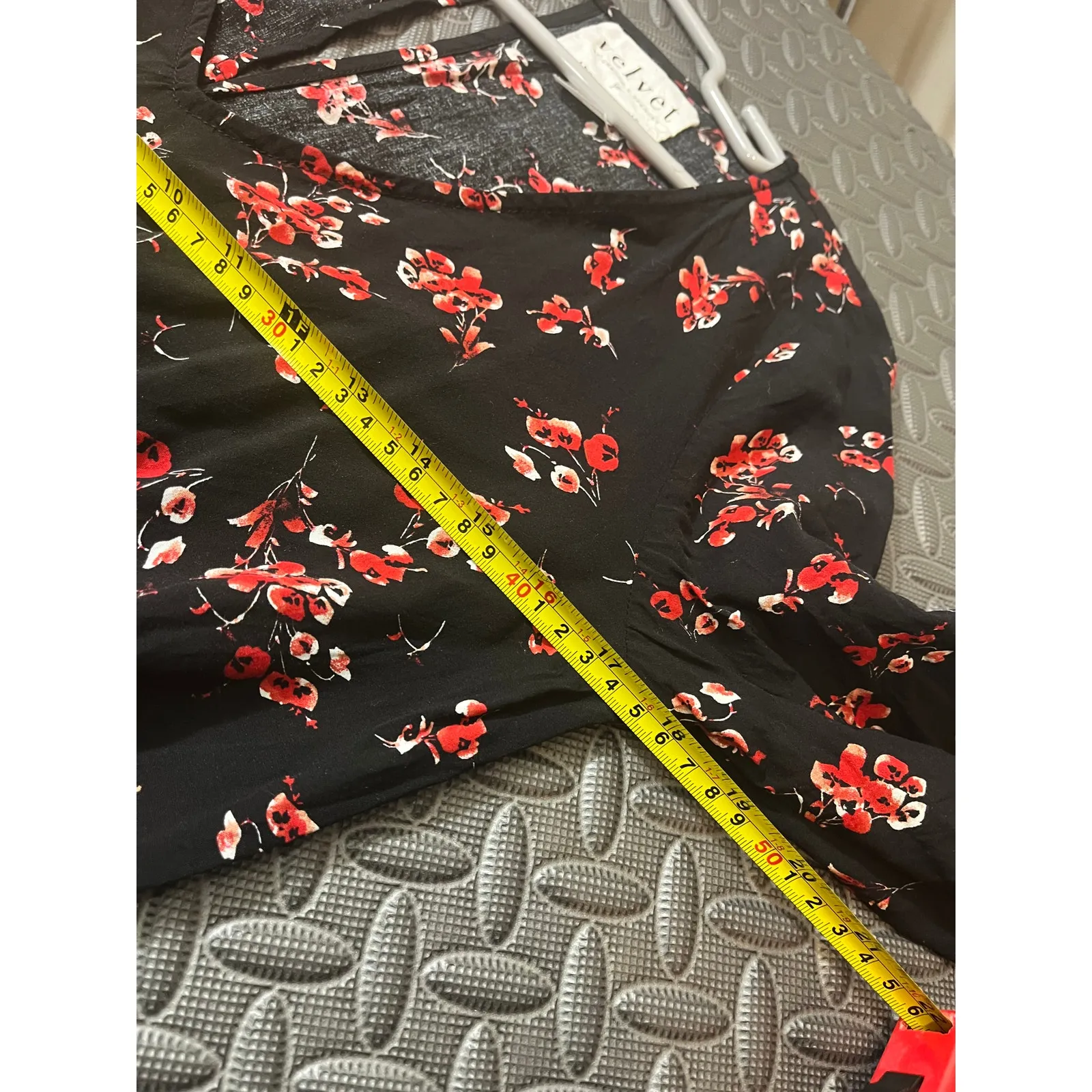 Velvet Graham & Spencer For Anthropologie Freddy Floral Black Red Jumpsuit XS - Image 7