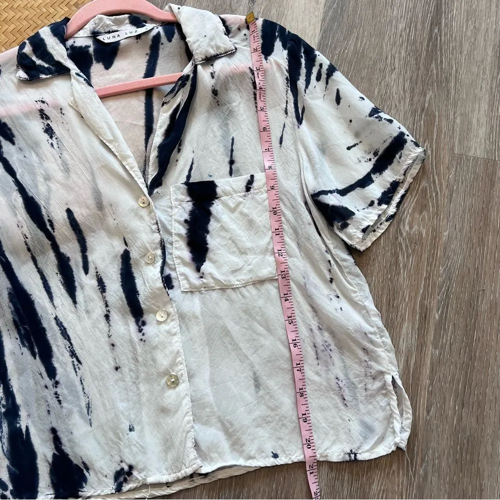 Luna luz Celine‎ short sleeve blouse in tie dye art to wear women’s size S Blue - Image 3