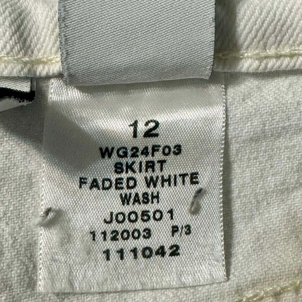 Calvin Klein Jeans Vintage Y2K Faded White Pencil Skirt Knee - Image 11