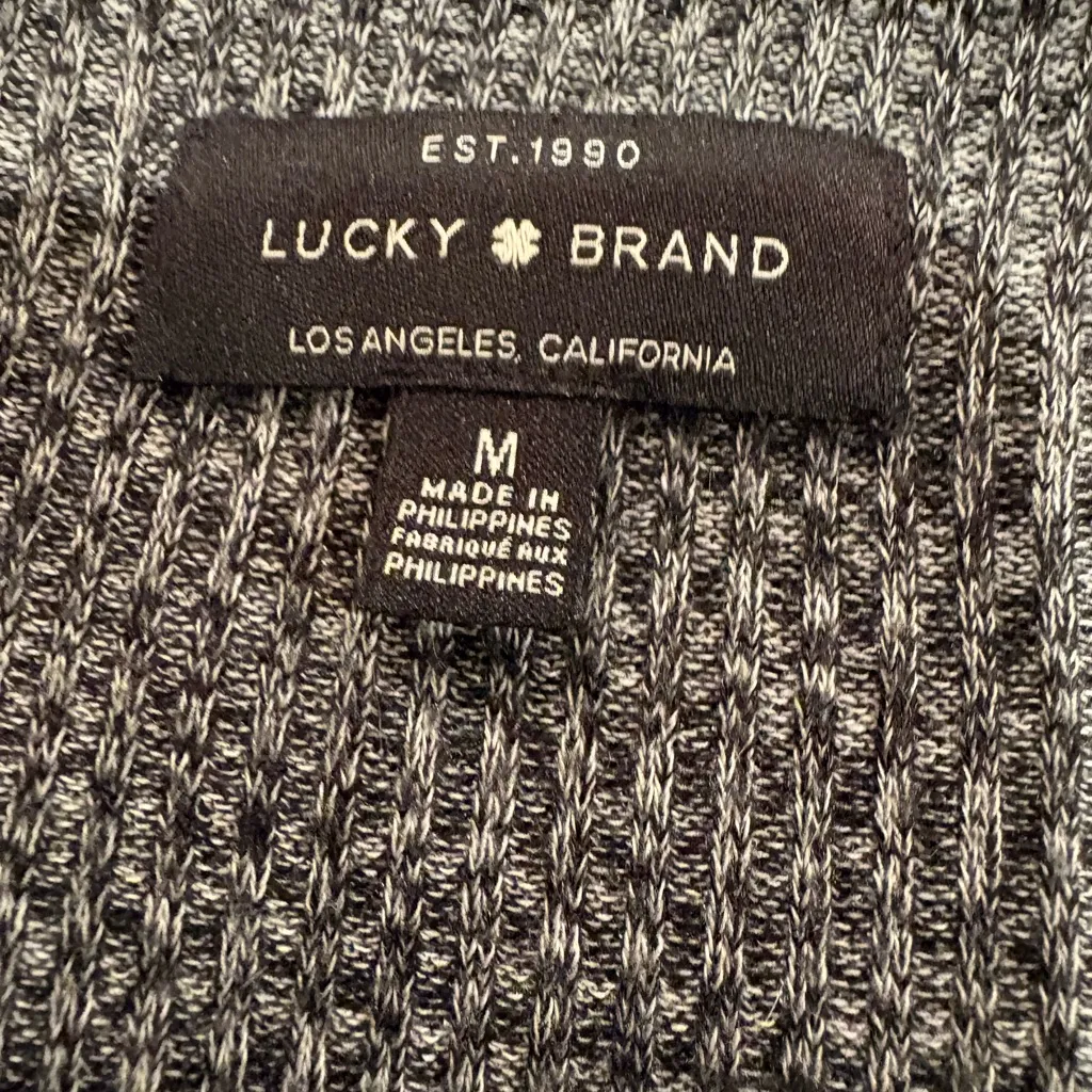 Lucky Brand grey V-neck, long-sleeved, "cloud knit"/"brushed knit" tunic Wmns M - Image 4