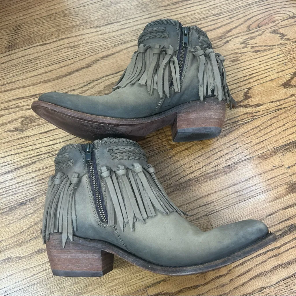 LIBERTY BLACK Alice Vegas Tan Suede Fringe Western Ankle Boots Size 9 - Image 6