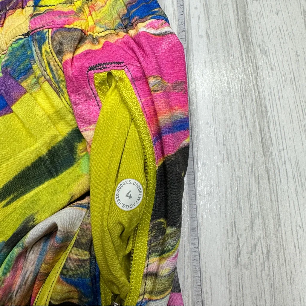 NWT Lululemon Tracker Short V *4" Catalyst Multi size 4 W7AQQS - Image 7