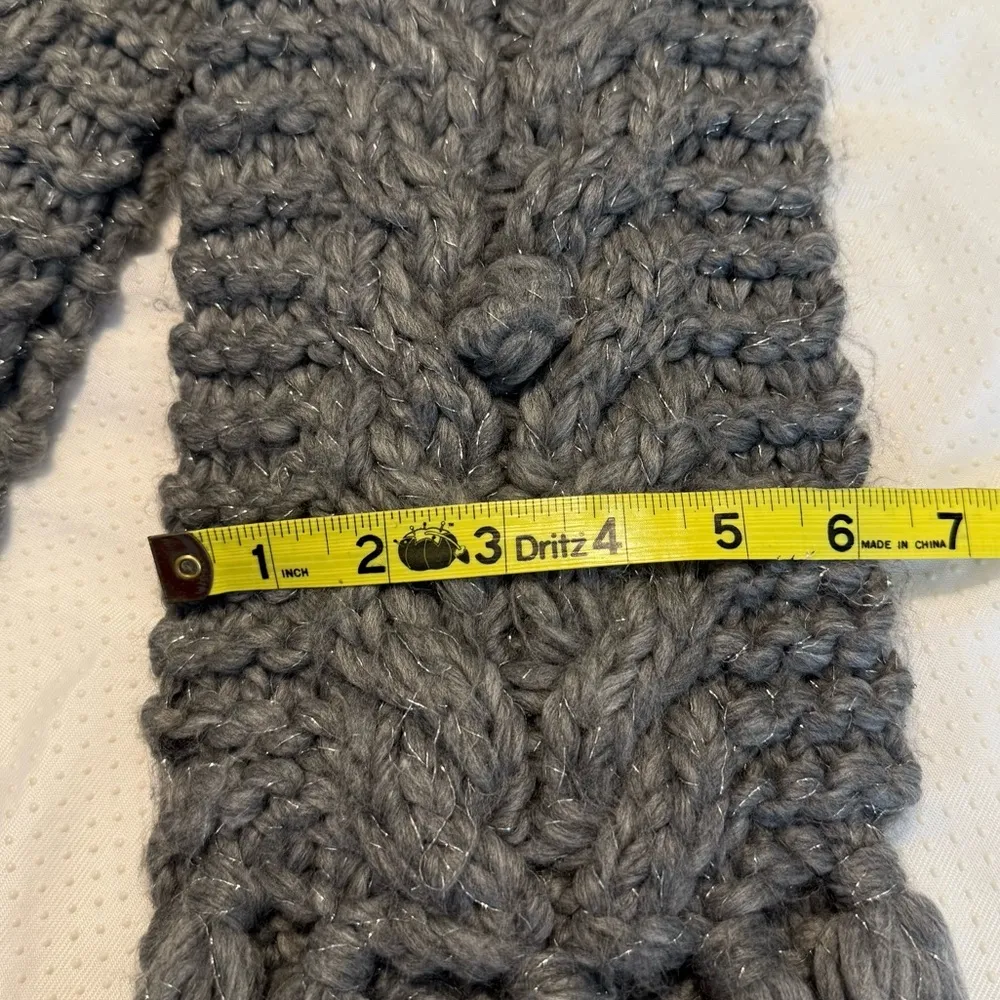 Chunky Cable Knit Long Gray Scarf W/ Fringe Trim Silver Metallic Thread 90” long - Image 5