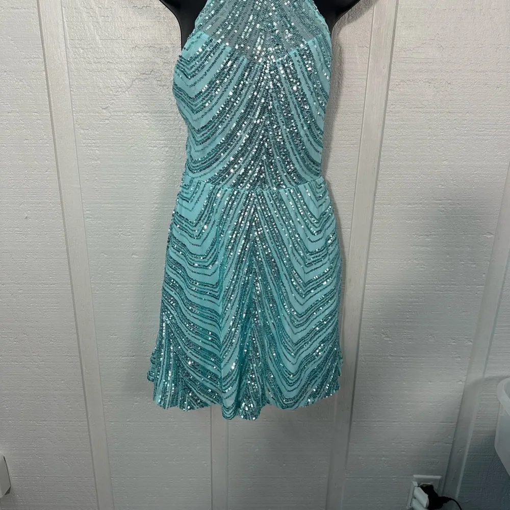 B Darlin Seafoam Green Sequin Halter Dress Size 7/8 NWOT - Image 4
