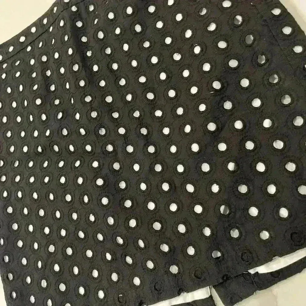 Ann Taylor LOFT Black & Ivory Polka Dot Mini Skirt w/ Pockets Women's 6 Corpcore - Image 2
