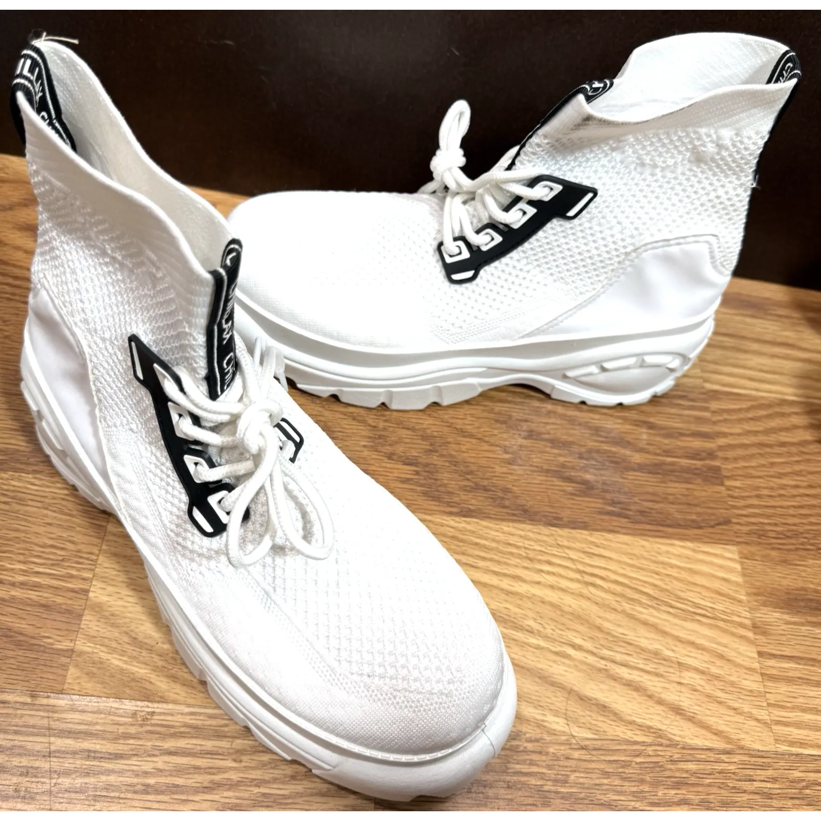Yoki High Top Shoes Sneaker Slip on Mesh Breathable Wo’s Size 11 White - Image 2