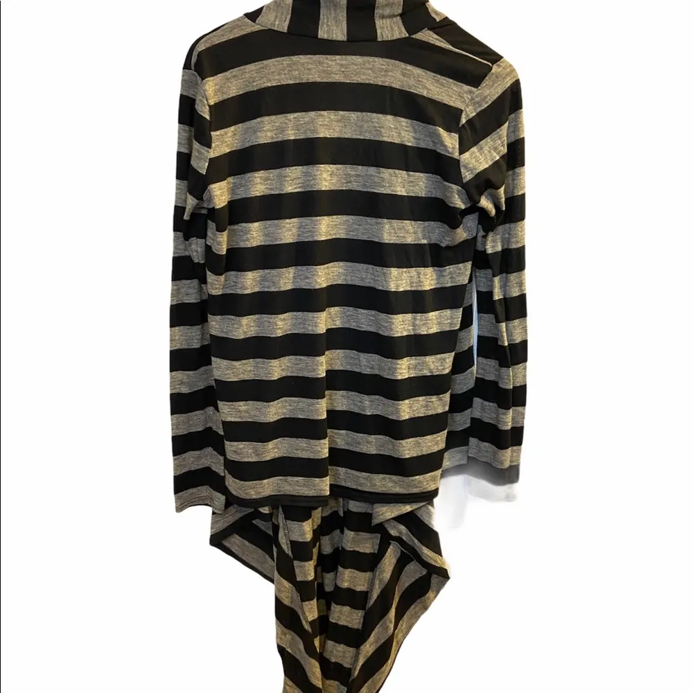 Ark & Co Cozy Lagenlook Grey & Black Stripe Faux Wrap Drape Front Size Small. - Image 3