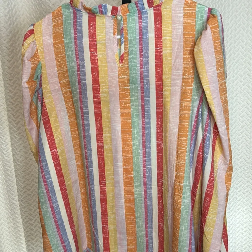 NWOT Striped Blouse Smocked Cuffs Ruffle Neck Orange Size XL - Image 4