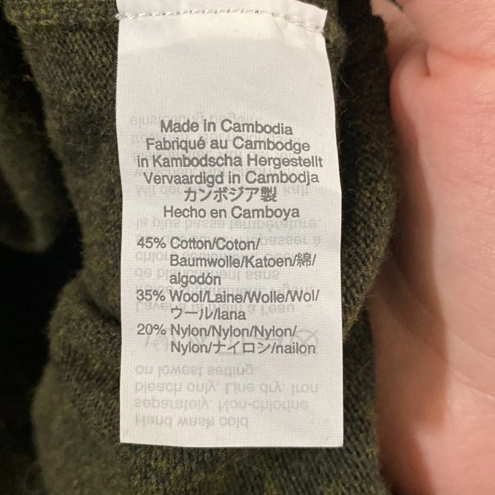 J Crew Factory olive green plush wool blend center rib v - Image 10