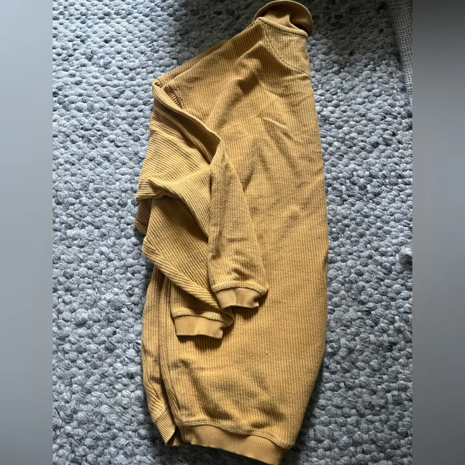 Aerie quarter zip oversized Henley size small - Image 4