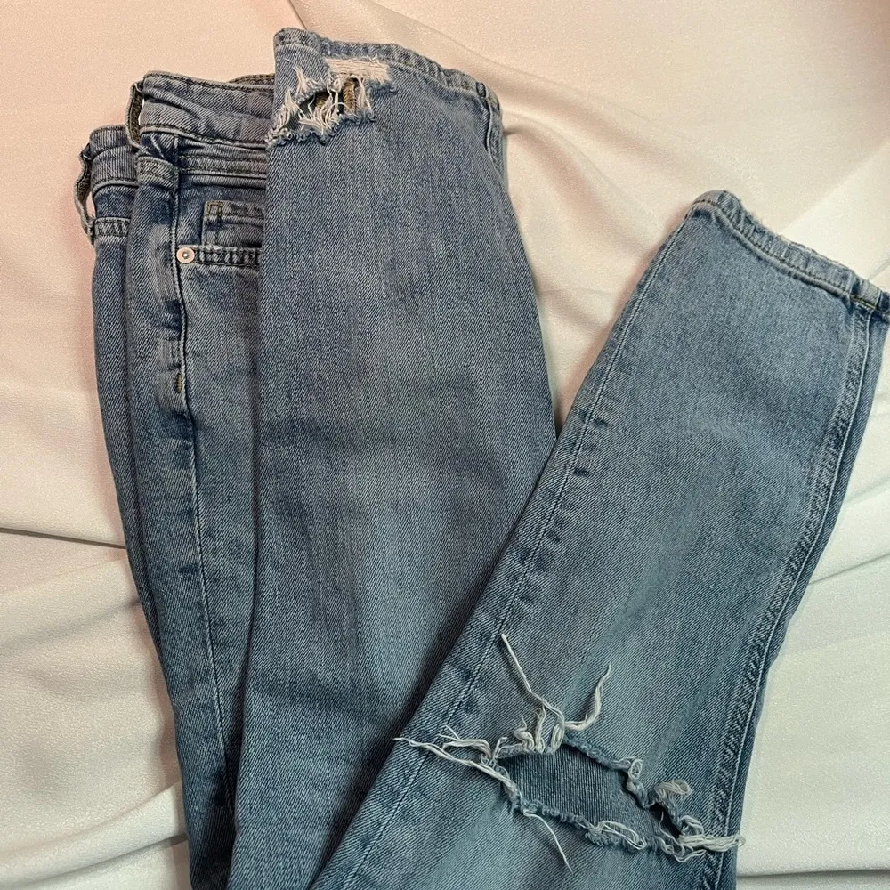 Anthropologie ripped jeans - Image 6