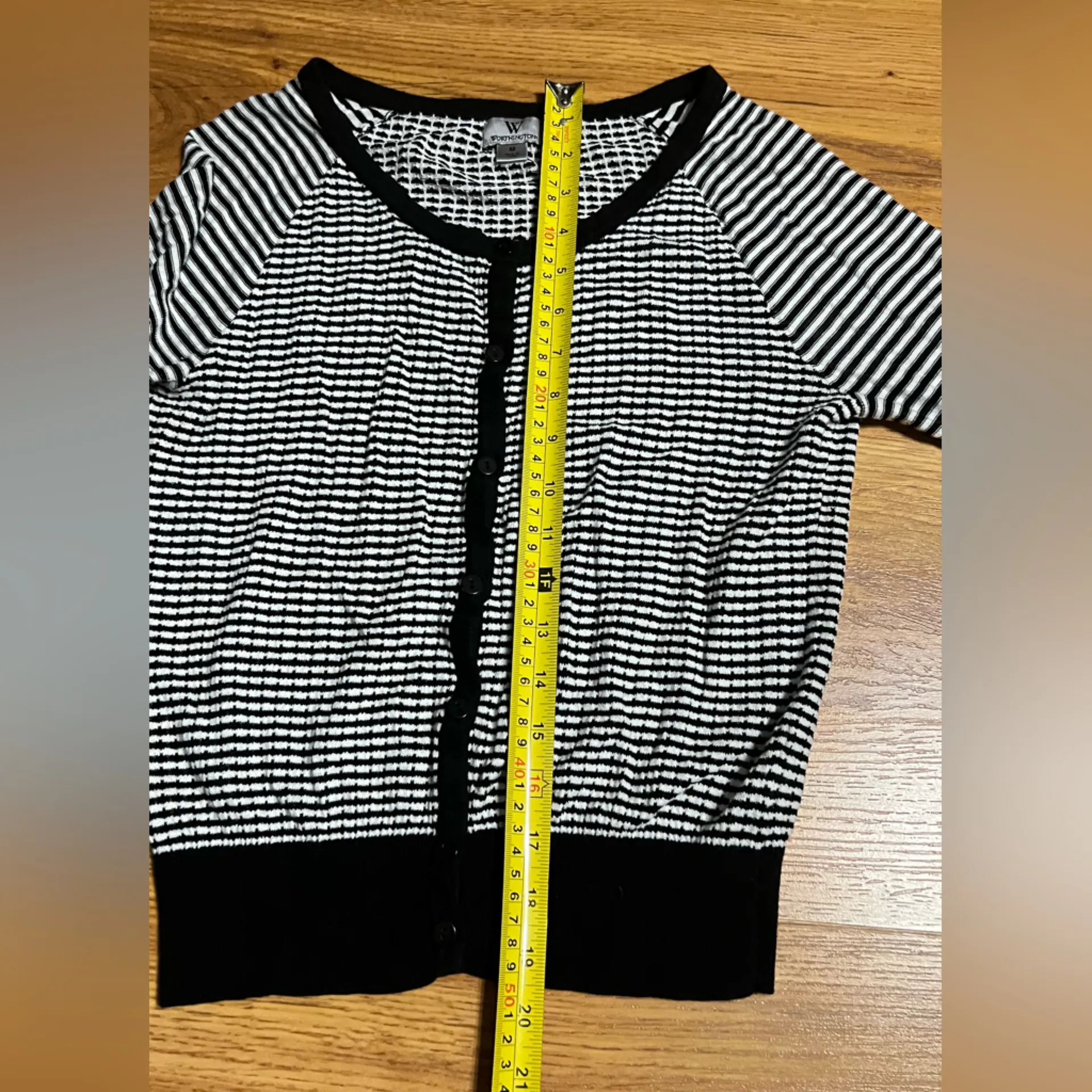 Sweater & Cardigan Bundle – 2 Pieces - Image 9