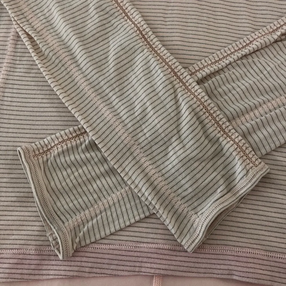 Lululemon Keyhole Back Long Sleeve Tee Pink Medium 8 - Image 4