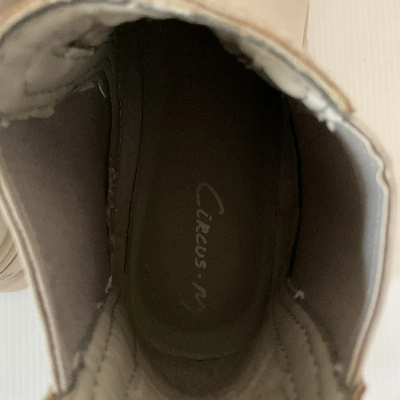 Circus NY Beige Platform Chelsea Boots Women’s Sz 6.5 Chunky Sole Ankle Booties - Image 7