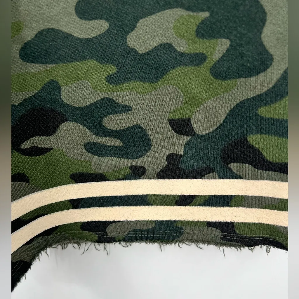 Sundry 🆕 NWT  Honey Stripe Camo Shorts Pine Raw Hem Pockets Drawstring Size Large - Image 8