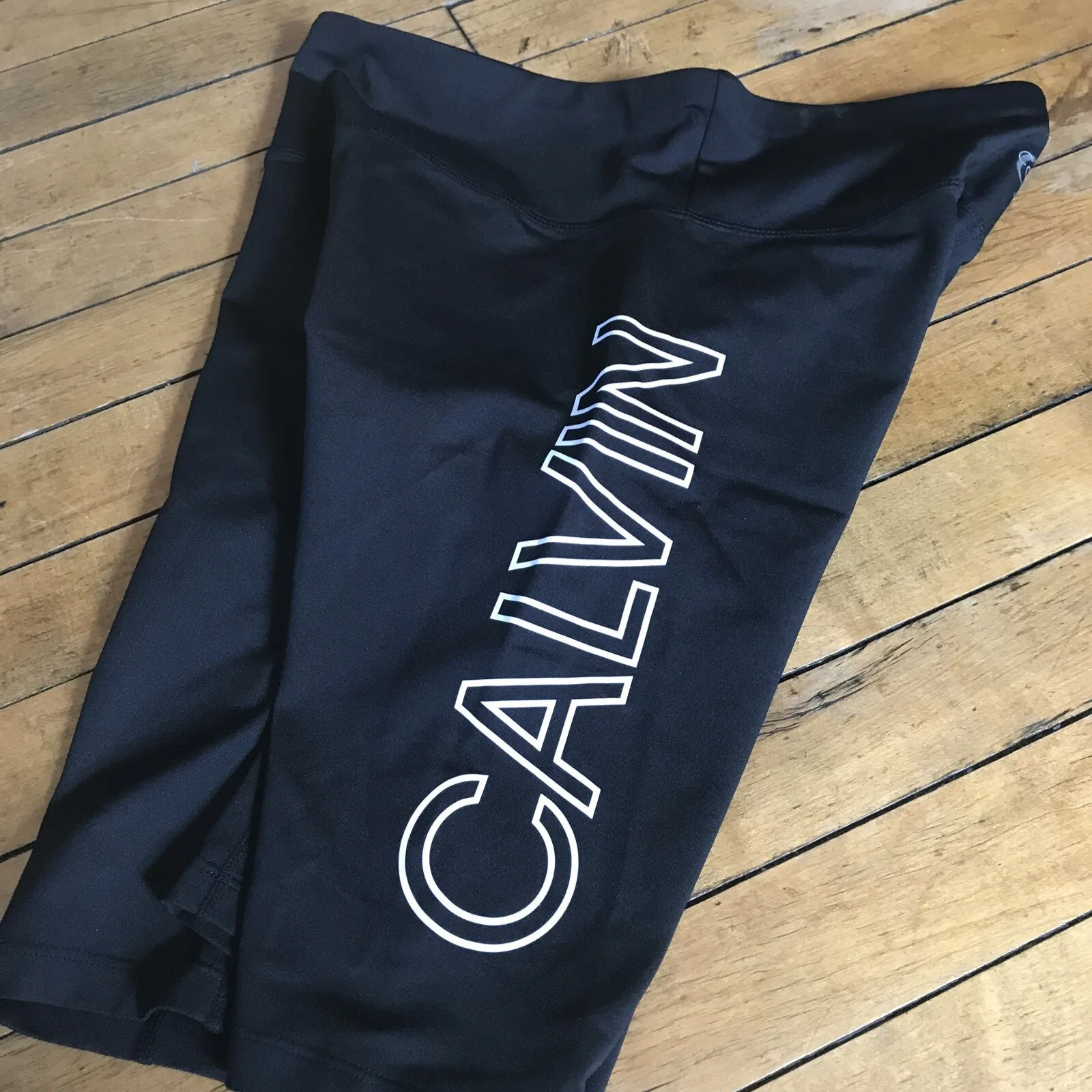 Calvin Klein Compression Shorts Size Large - Image 3