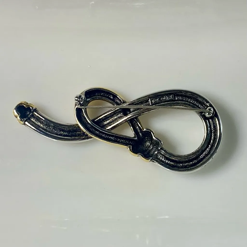 Erwin Pearl Mixed Metal Rope Knot Brooch Gold - Image 4