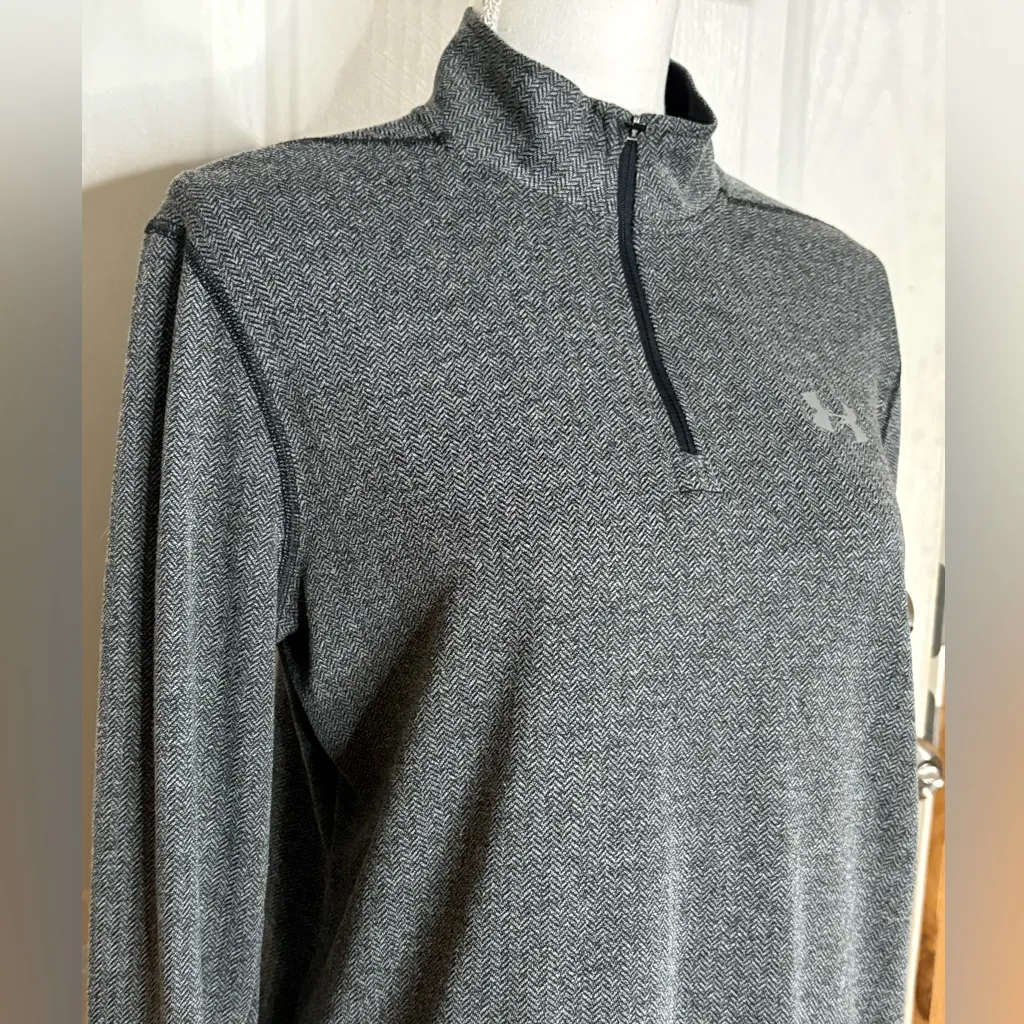 Under Armour Threadborne 1/4 Zip Unisex Top Black/Grey size Small - Image 2