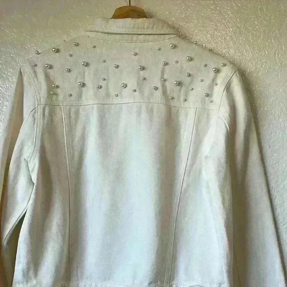 Untamed Petals Pearl Posy White Denim Jacket For Mrs. Size M - Image 9