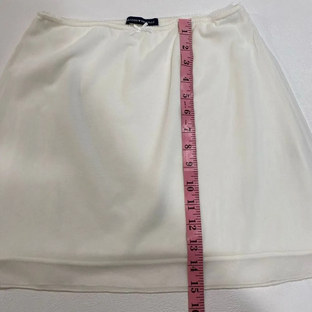 Brandy Melville White Mini Skirt Women’s Size 2 (Fits XS/S) - Image 6