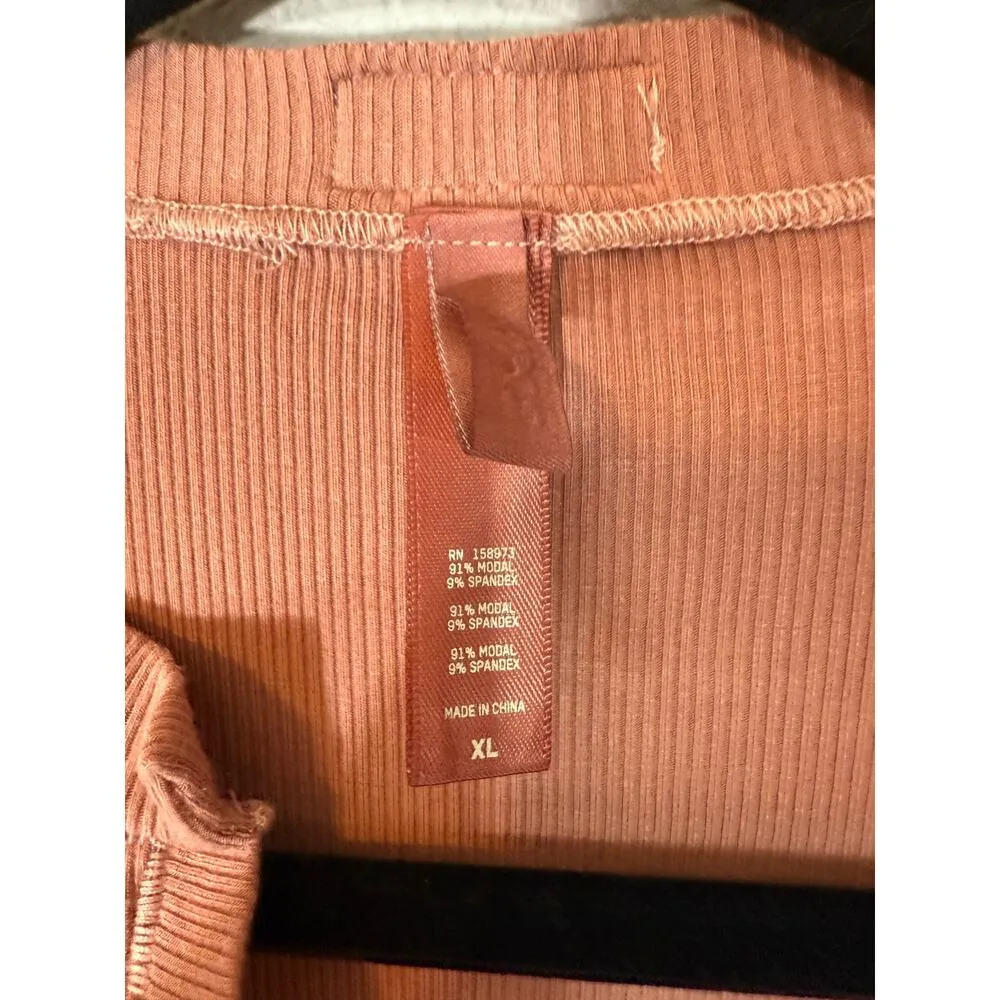 Skims Soft lounge button up henley romper size XL - Image 3