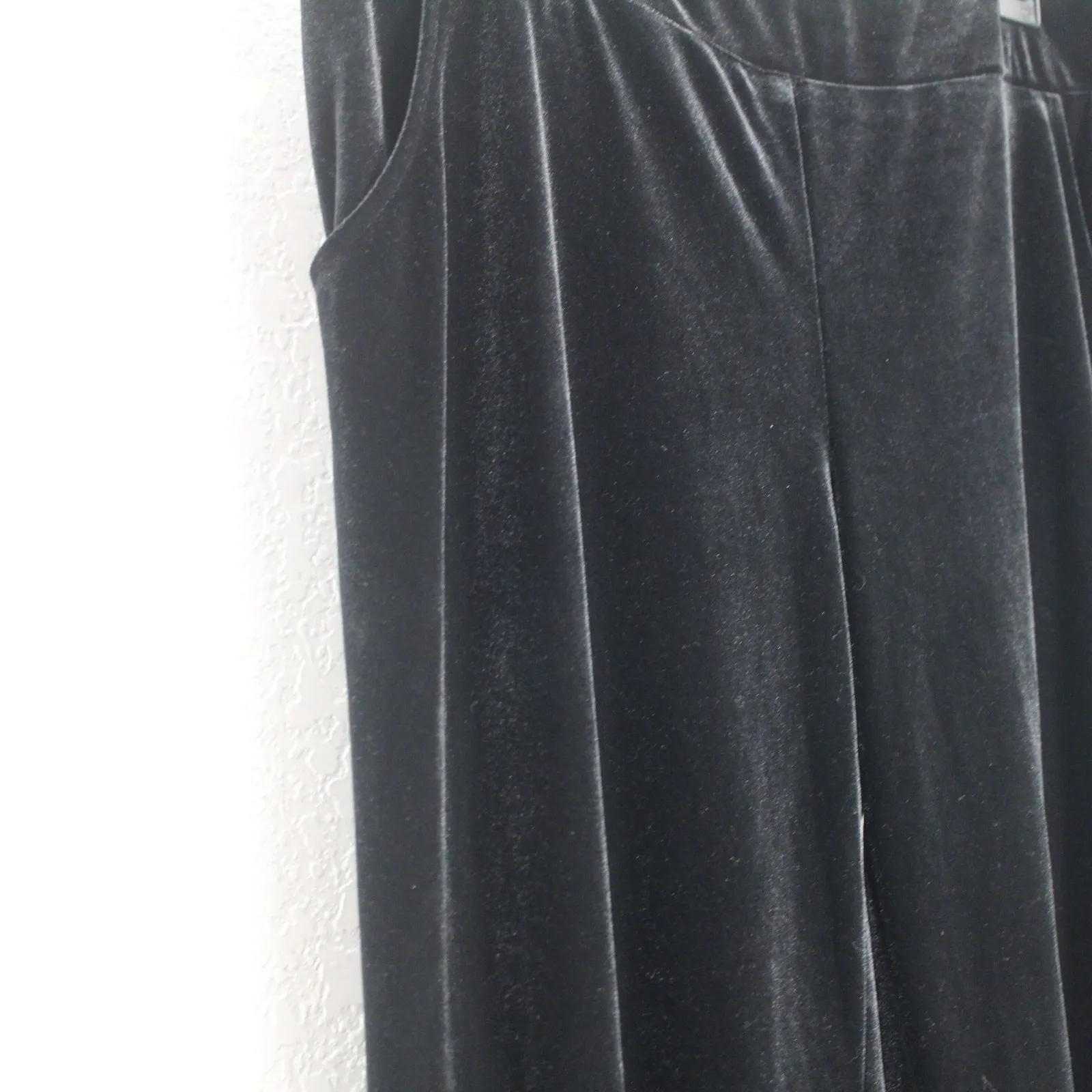 Joseph Ribkoff Black Velvet Wide-Leg Pants Size 16 - Image 3