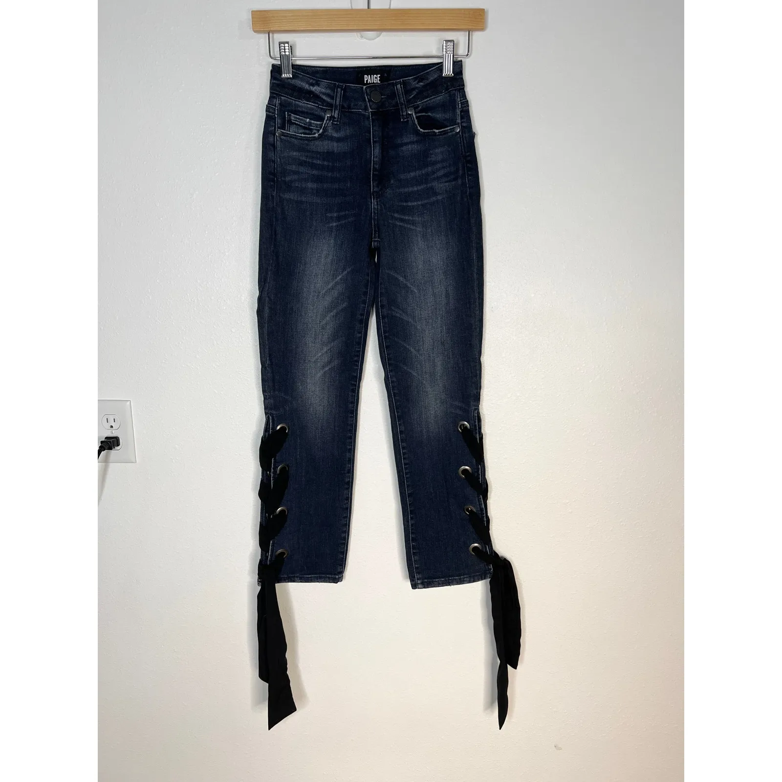 Paige High Rise Sarah Straight Leg Cropped Jeans Ribbon Size 23 - Image 3