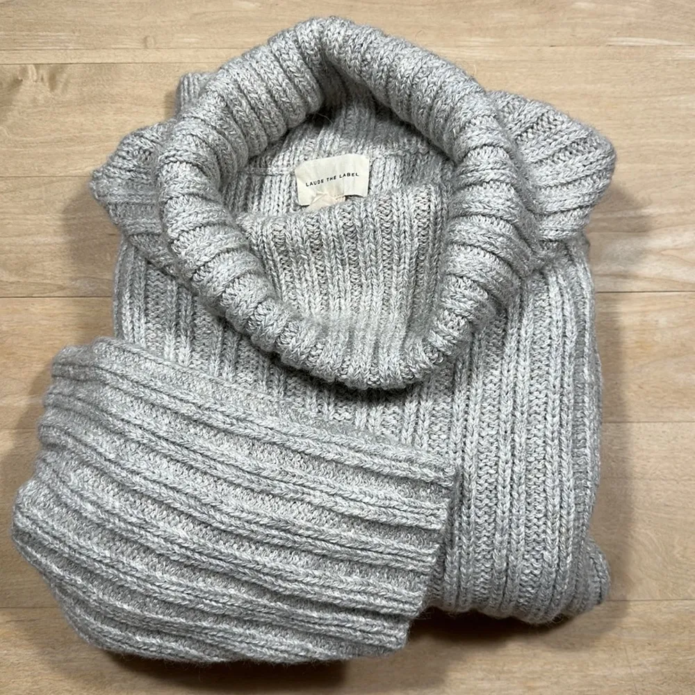 Laude the Label Turtleneck Tunic Sz OS Gray - Image 5