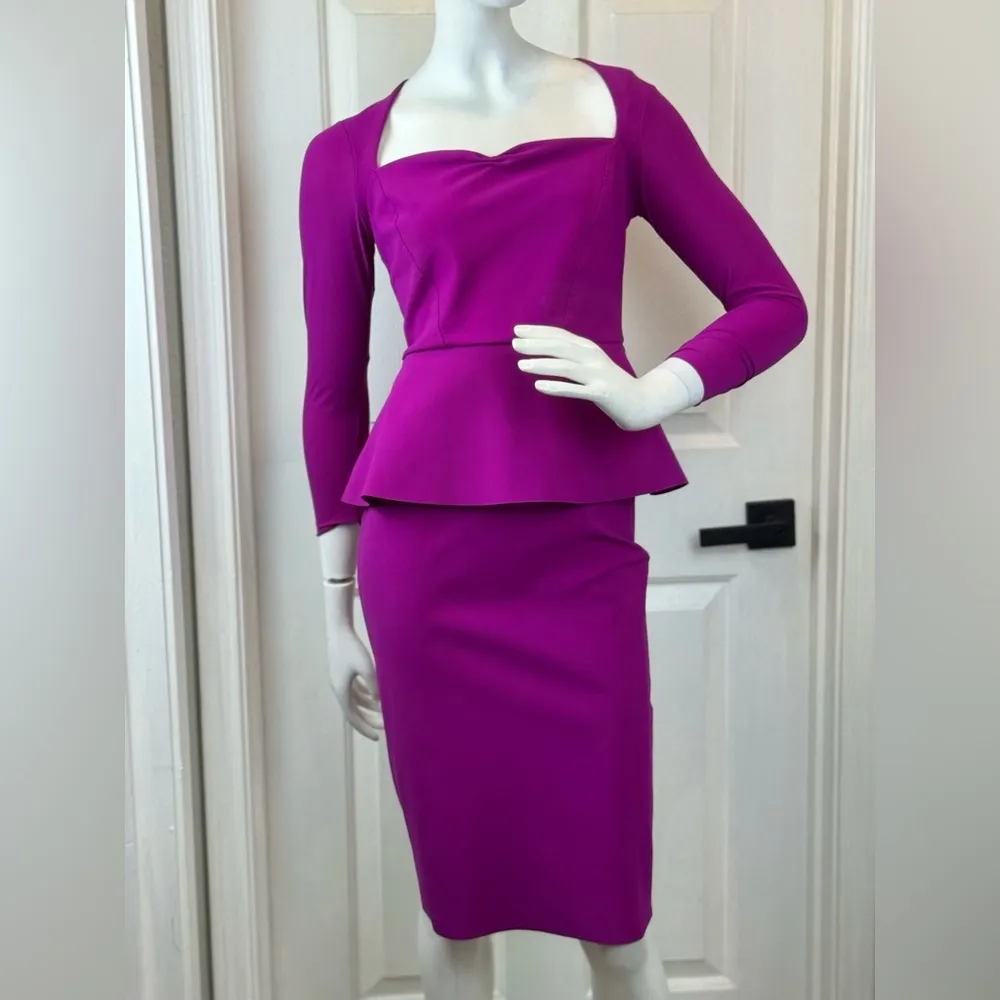 Chiara Boni Elegant Fitted Formal Ingalee Square-Neck Peplum Dress Size 38. H9 - Image 2