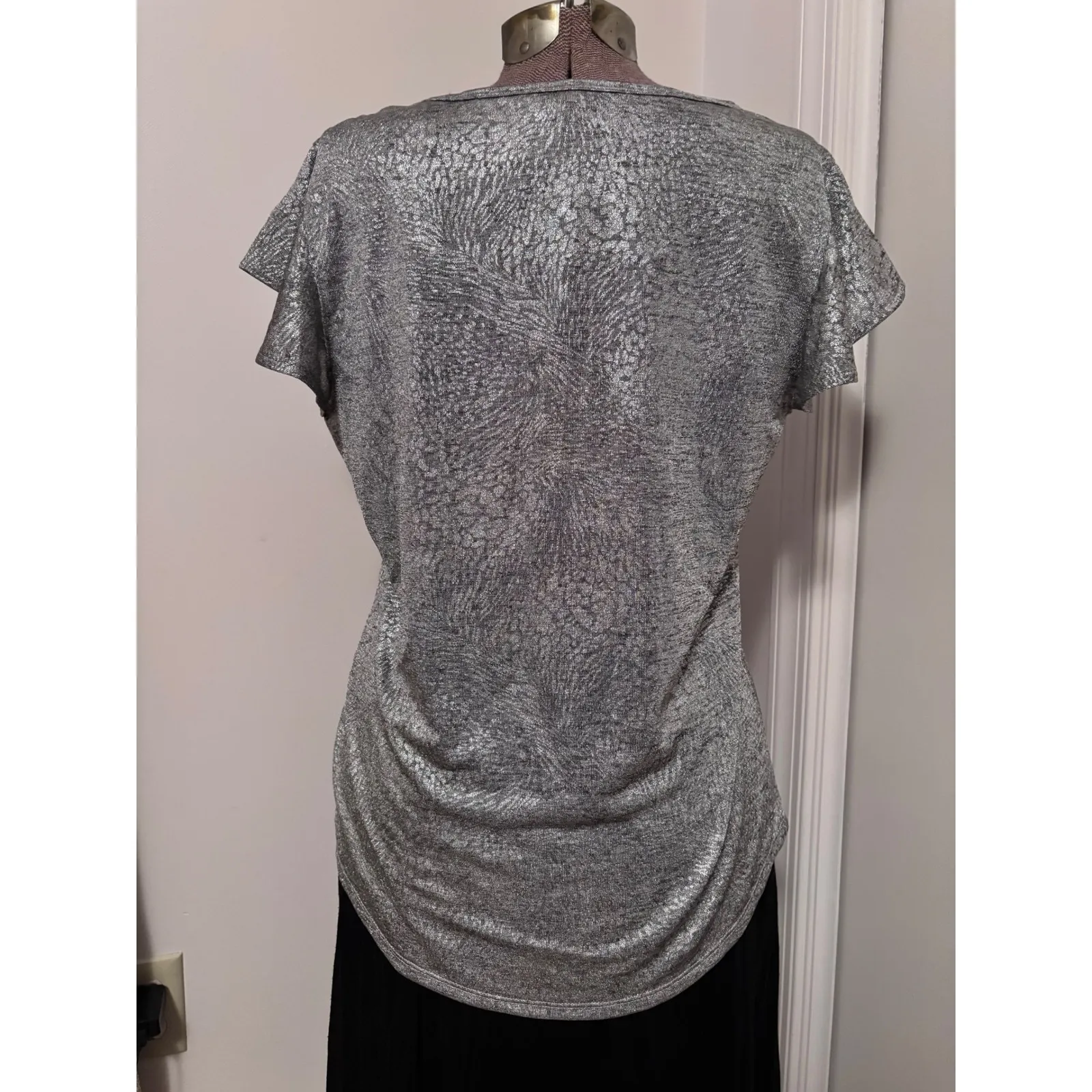 Silver Metallic Top V-Neck Flutter‎ Sleeve Sparkle Party Blouse - Image 5