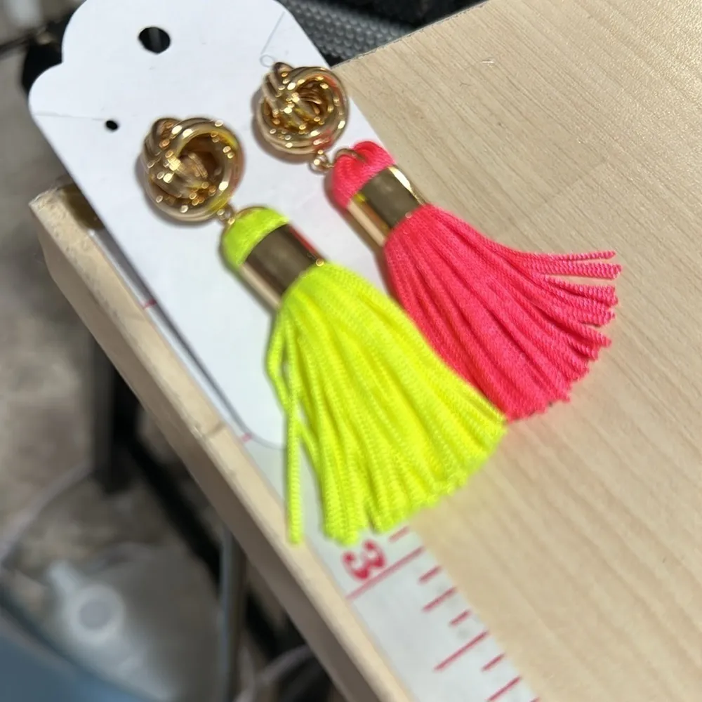 80’s earrings neon pink and yellow highlighter color gold knot fringe cool - Image 5