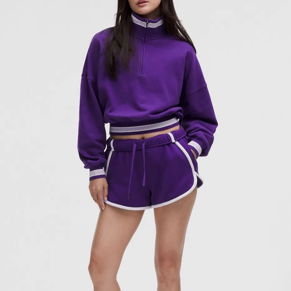 Lululemon Scuba Mid-Rise Oversized Short 3" Size XS College purple / light ivory - Image 2