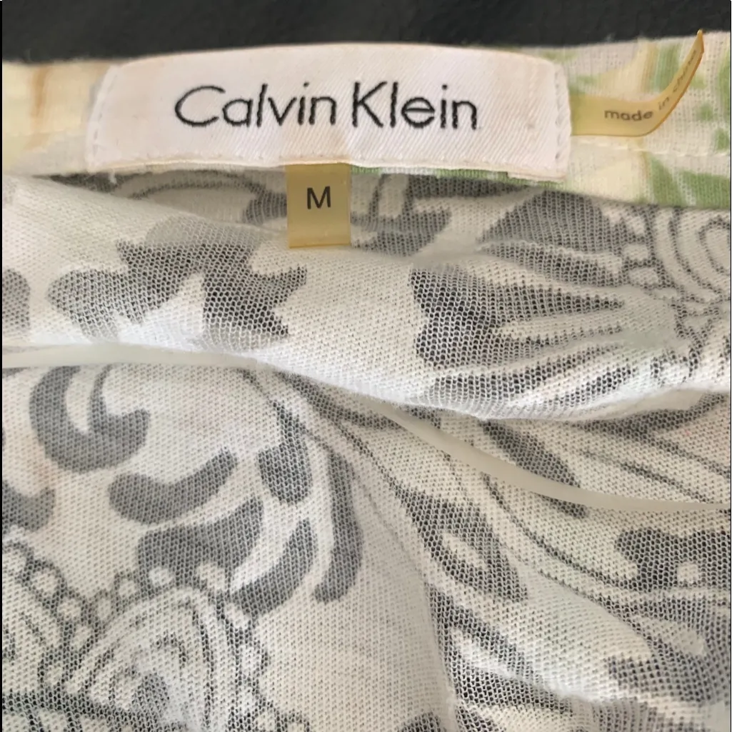Calvin Klein Graphic Cardigan - Image 4