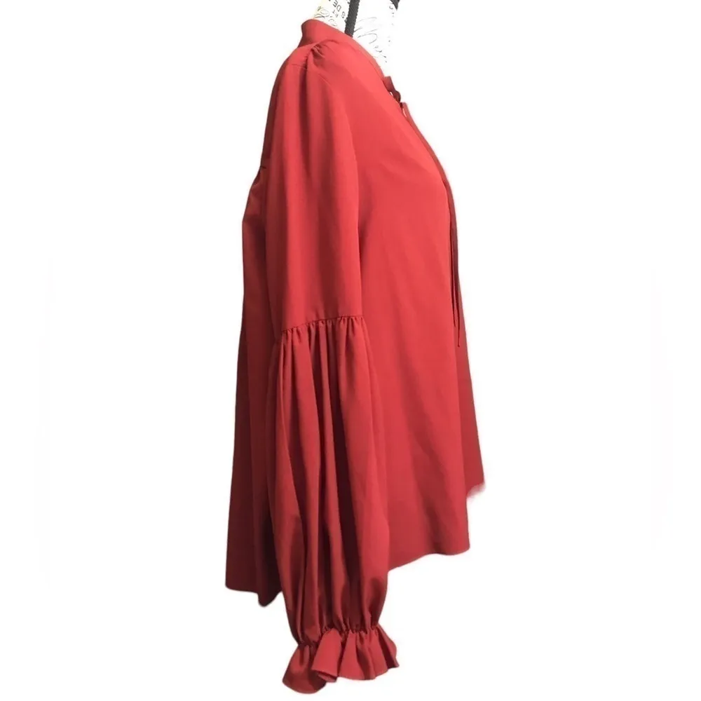 4 x $25 Haute Hippie burgundy keyhole blouse size L - Image 2