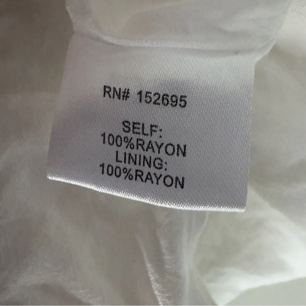 Koko + Mason White Cropped Wrap Top 3/4 sleeve snap v - Image 10