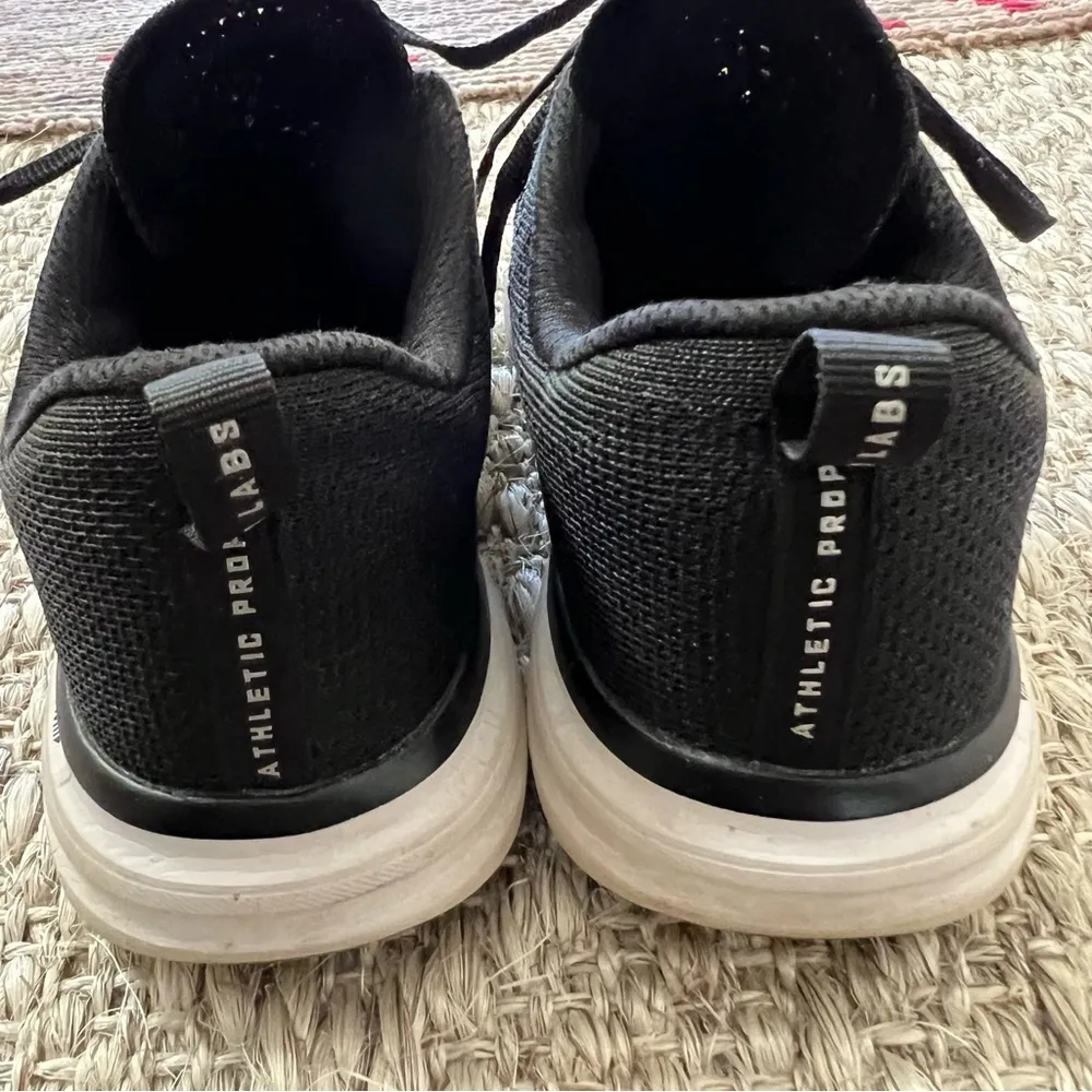 APL  TechLoom Pro Knit Running Shoe Black | 7 - Image 5