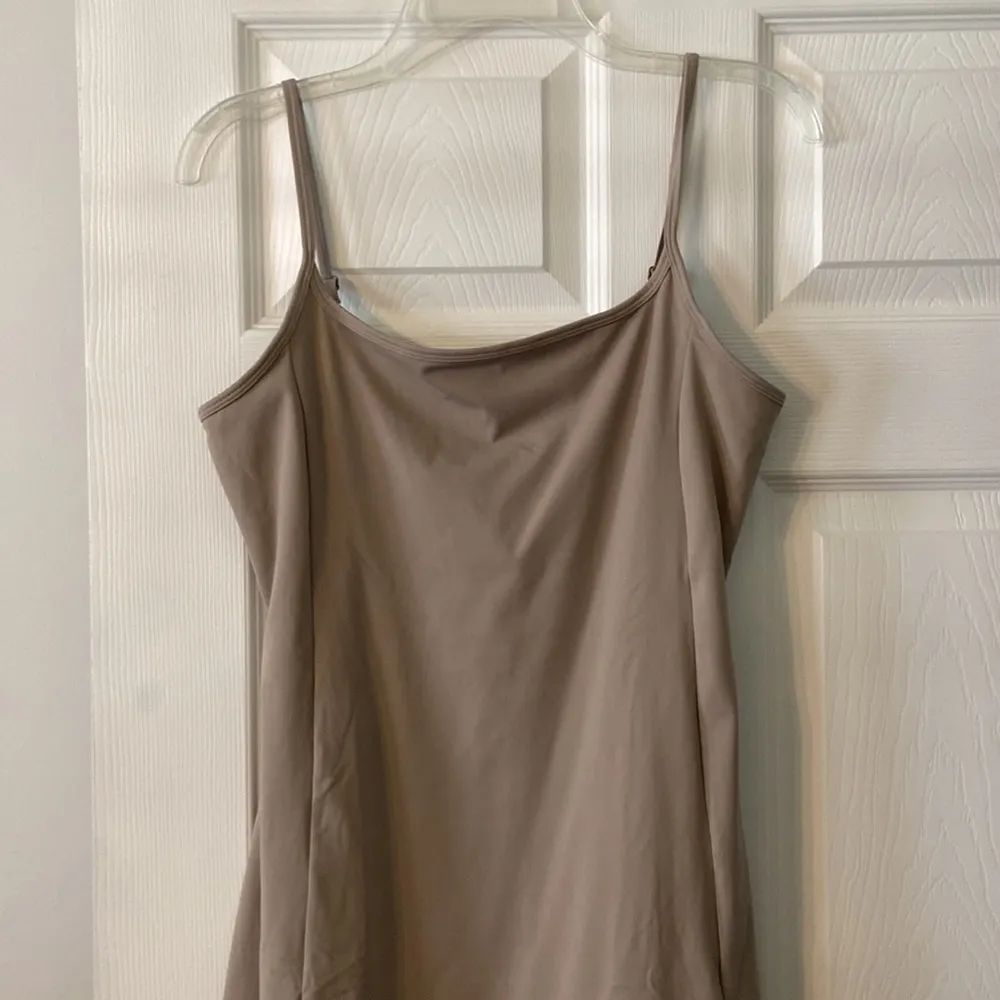QINSEN tan/ gray Slip Dress size L brand new length 27” adjustable stripe Brown Size L - Image 2