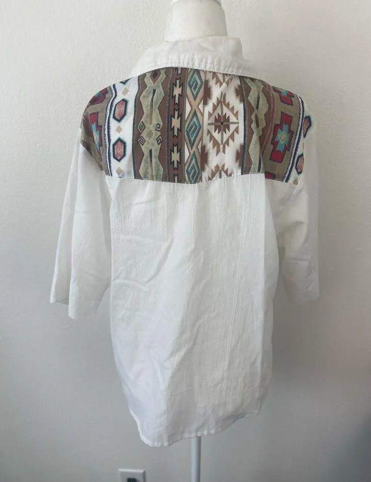 South Western White Lightweight Aztec Women Linen ShortSleeve ButtonDown Size M Size M - Image 3