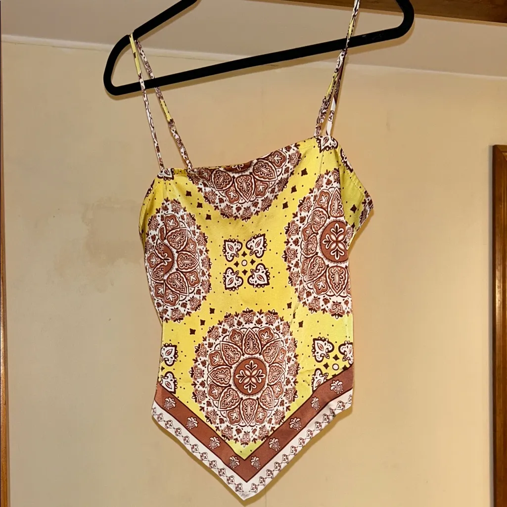 Rachel Zoe Yellow & Brown Paisley Crop Tank, Medium - Image 2