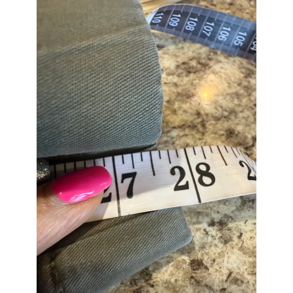 Women's divided Olive Green Joggers XS - Image 6