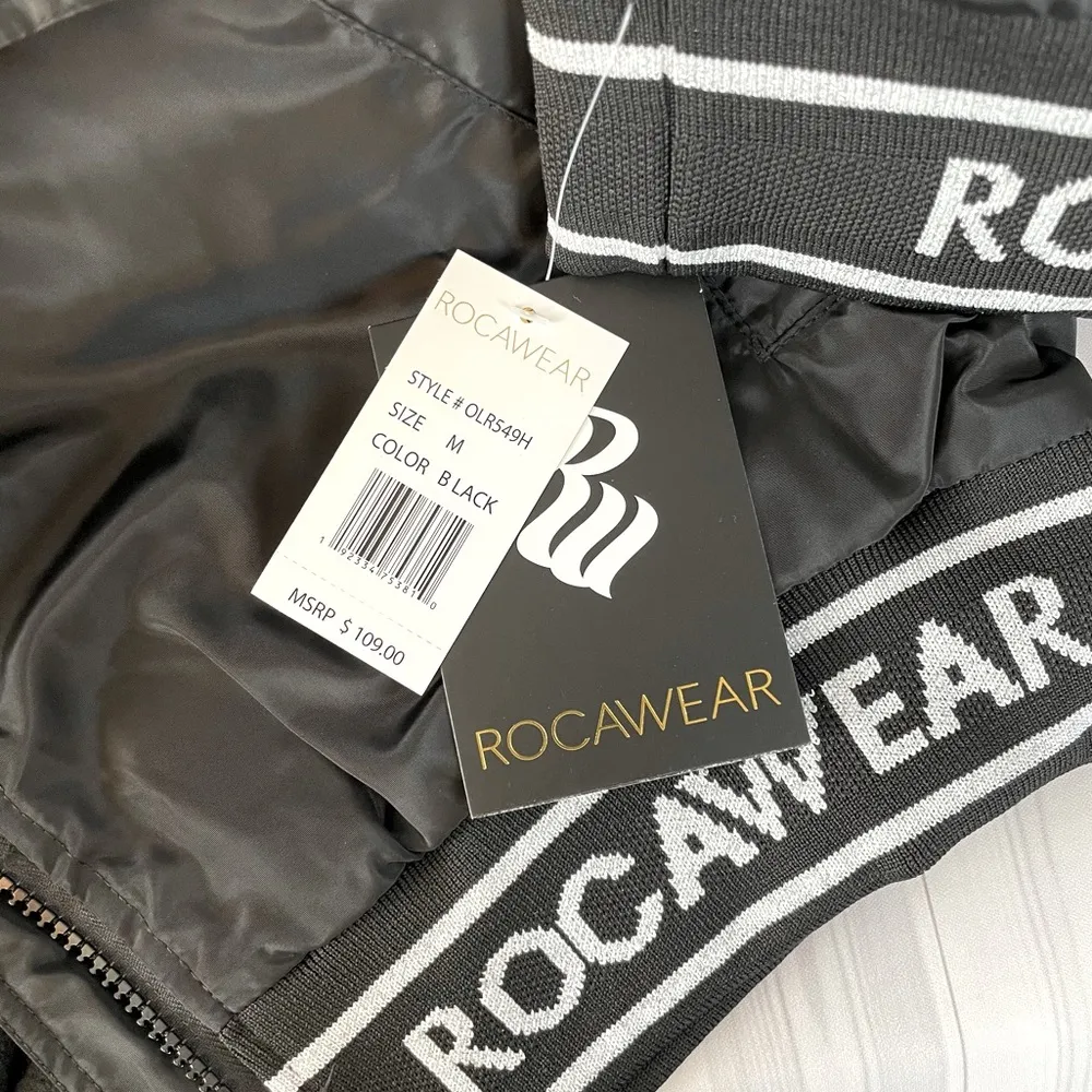 NWT Rocawear Logo Hooded Jacket Black Size Medium - Image 5